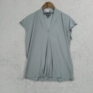 NEW Buffalo David Bitton Womens M Recycled Polyester V-Neck With Cap Sleeve